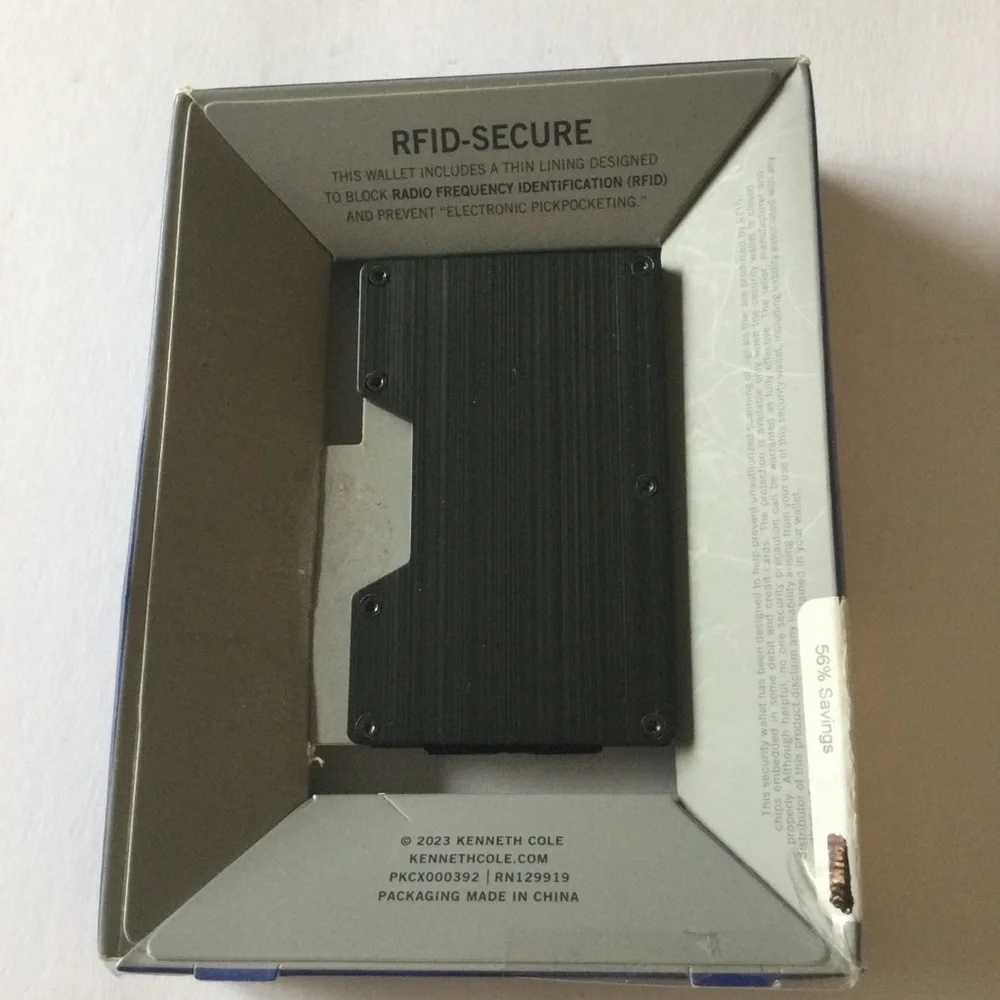 Reaction Kenneth Cole kenneth cole